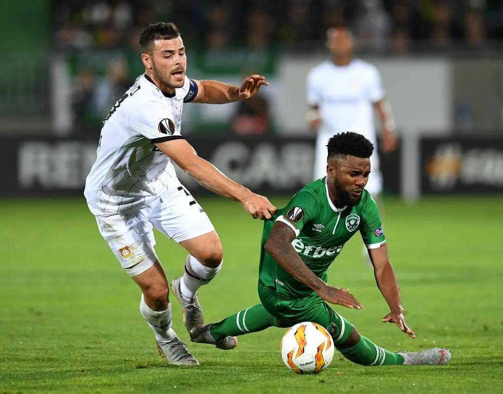 家队比赛中 家队比赛中