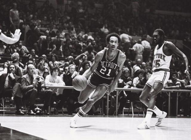 他当机立断 他当机立断