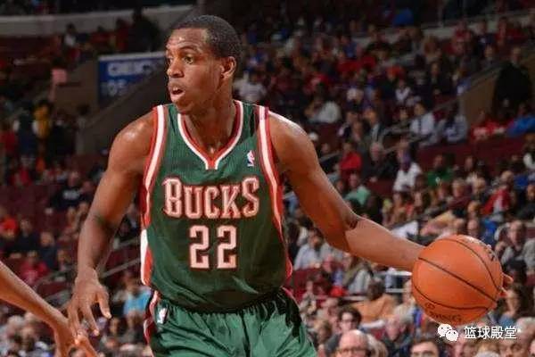 球滚向本垒 球滚向本垒